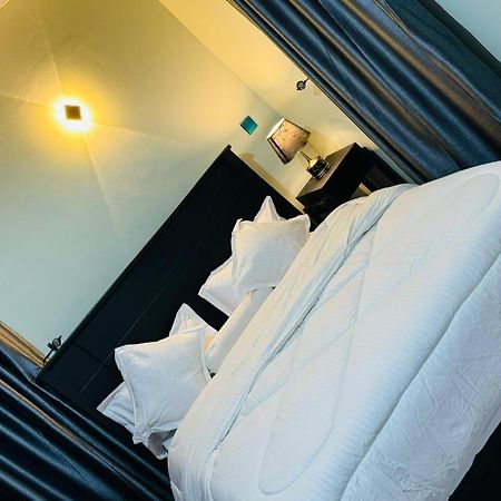 Sequoia Living Bed and Breakfast Kampala Esterno foto