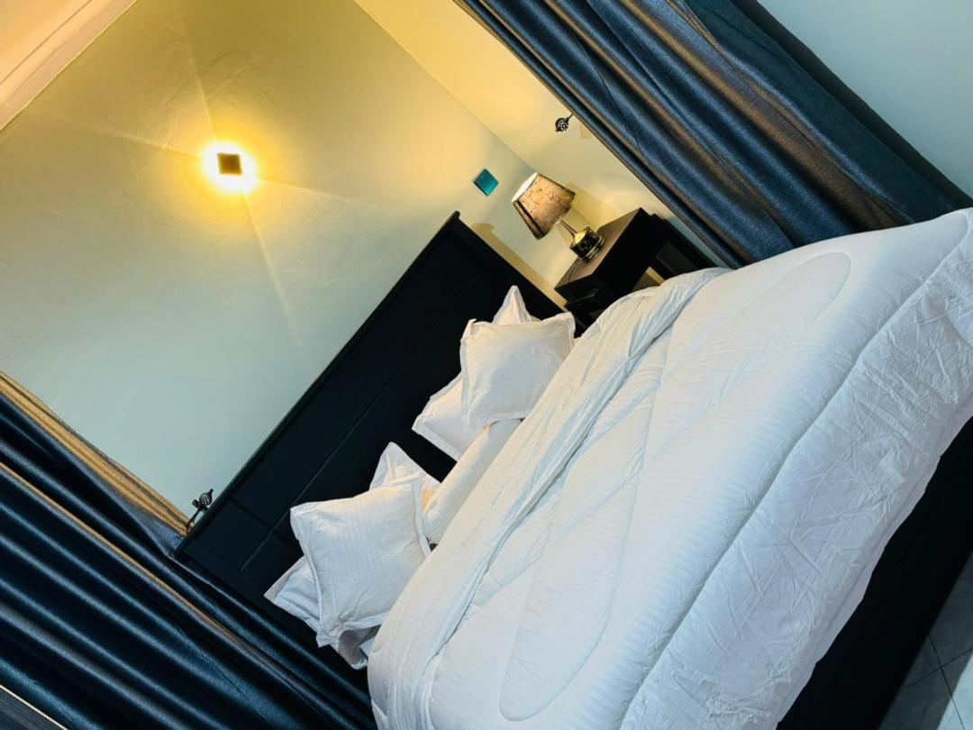 Sequoia Living Bed and Breakfast Kampala Esterno foto