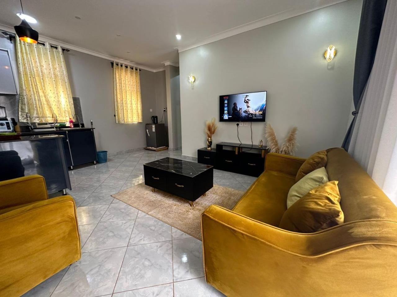 Sequoia Living Bed and Breakfast Kampala Esterno foto
